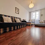 Cozy Apartment In The Center Of Neuchatel